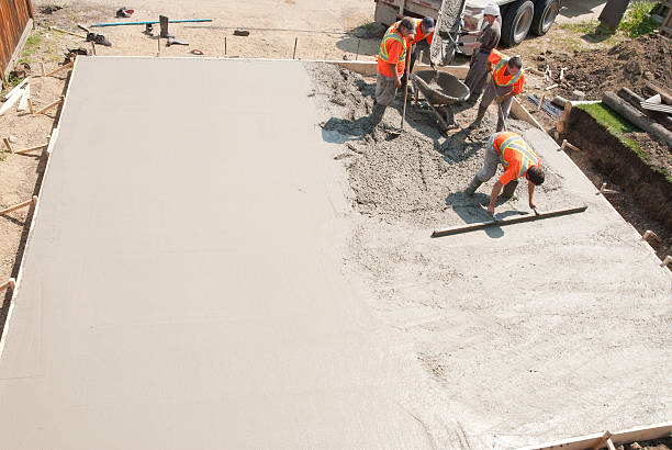 Best Concrete Demolition Services in Roseville, MI